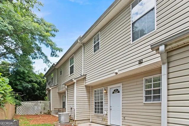 $160,000 | 5739 Windfall Lane, Lithonia, GA 30058