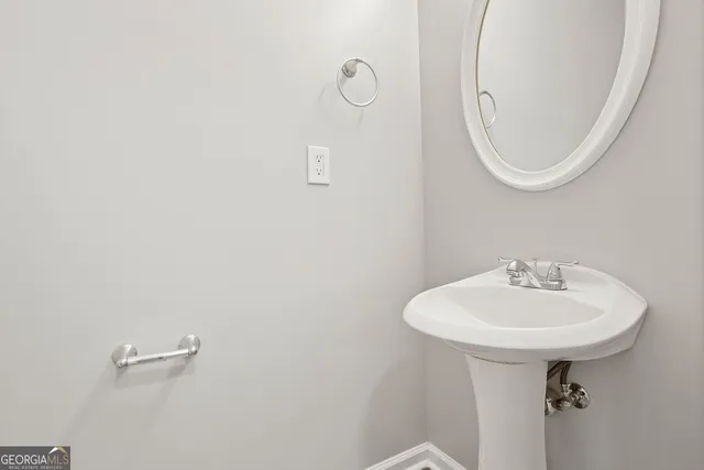 $160,000 | 5739 Windfall Lane, Lithonia, GA 30058