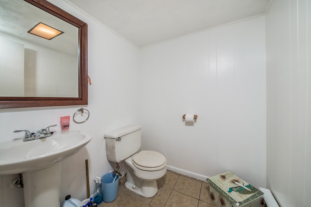 70 Emerson Street Springfield, MA 01118 - Photo 23 of 28 Gallery Image 23