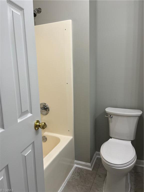 4740 Beckel Road Winston-Salem, NC 27127 - Photo 17 of 33 Hall Bath