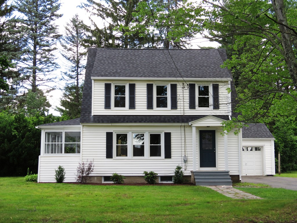 70 Holyoke Road Westfield, MA 01085 - Photo 1 of 23 Gallery Image 1