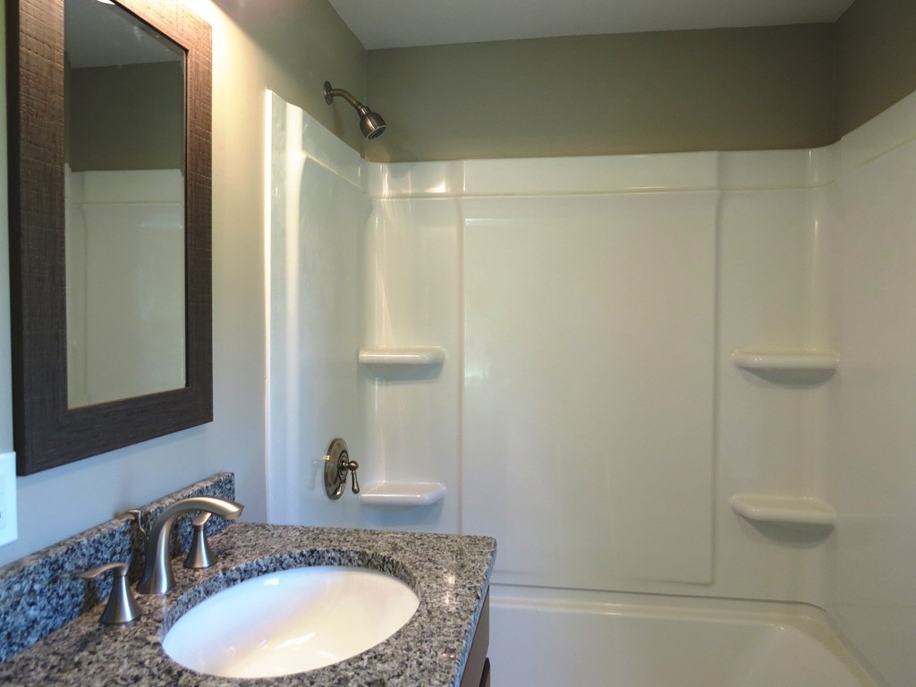 70 Holyoke Road Westfield, MA 01085 - Photo 17 of 23 Gallery Image 17
