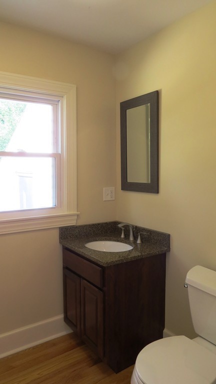 70 Holyoke Road Westfield, MA 01085 - Photo 8 of 23 Gallery Image 8