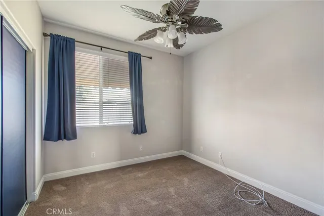 a view of a window in an empty room