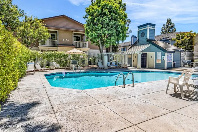 $440,000 | 2450 Pleasant Way, Unit N, Thousand Oaks, CA 91362