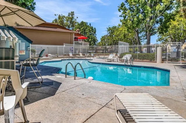 $440,000 | 2450 Pleasant Way, Unit N, Thousand Oaks, CA 91362
