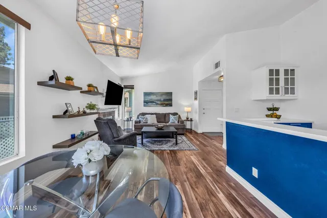 $440,000 | 2450 Pleasant Way, Unit N, Thousand Oaks, CA 91362