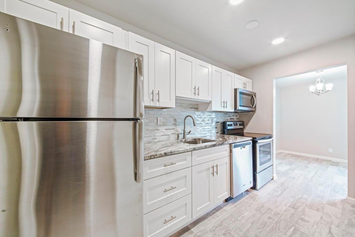 298 Southwest 6th Street, Unit 106 Boca Raton, FL 33432 - Photo 5 of 11 f10