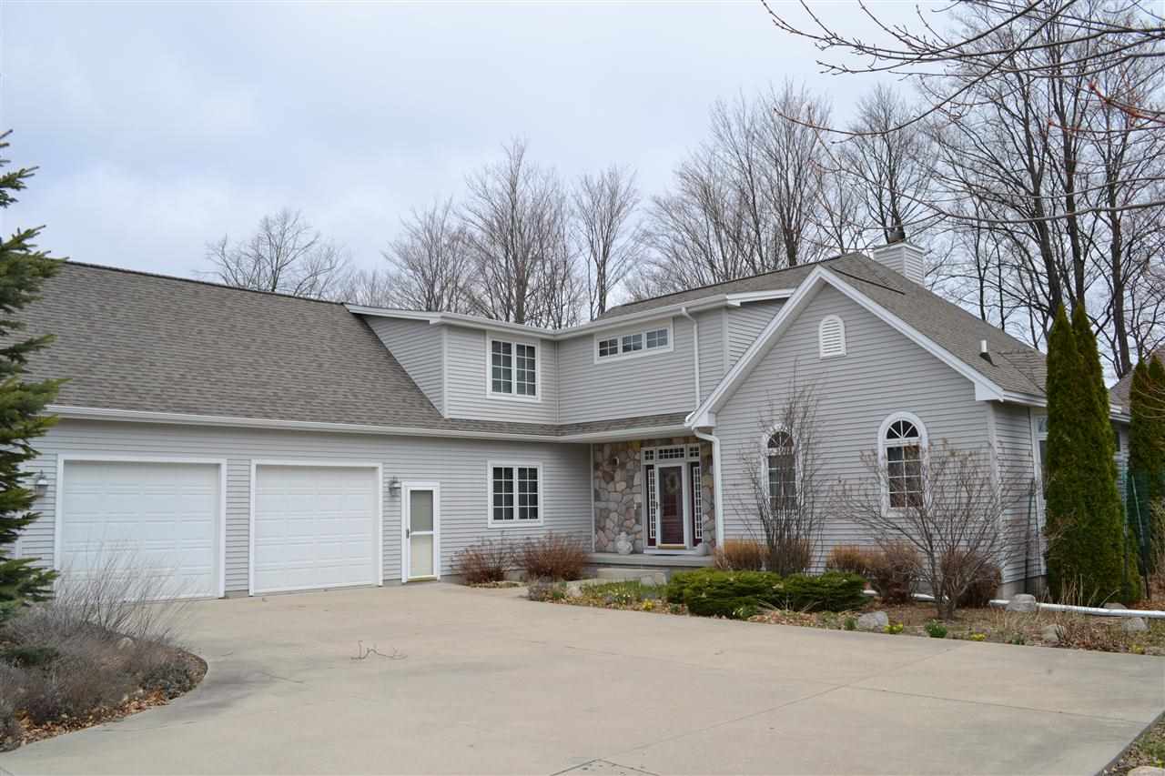 4755 Ridge Lane Kewadin, MI 49648 - Photo 17 of 52 1783578-16.JPG