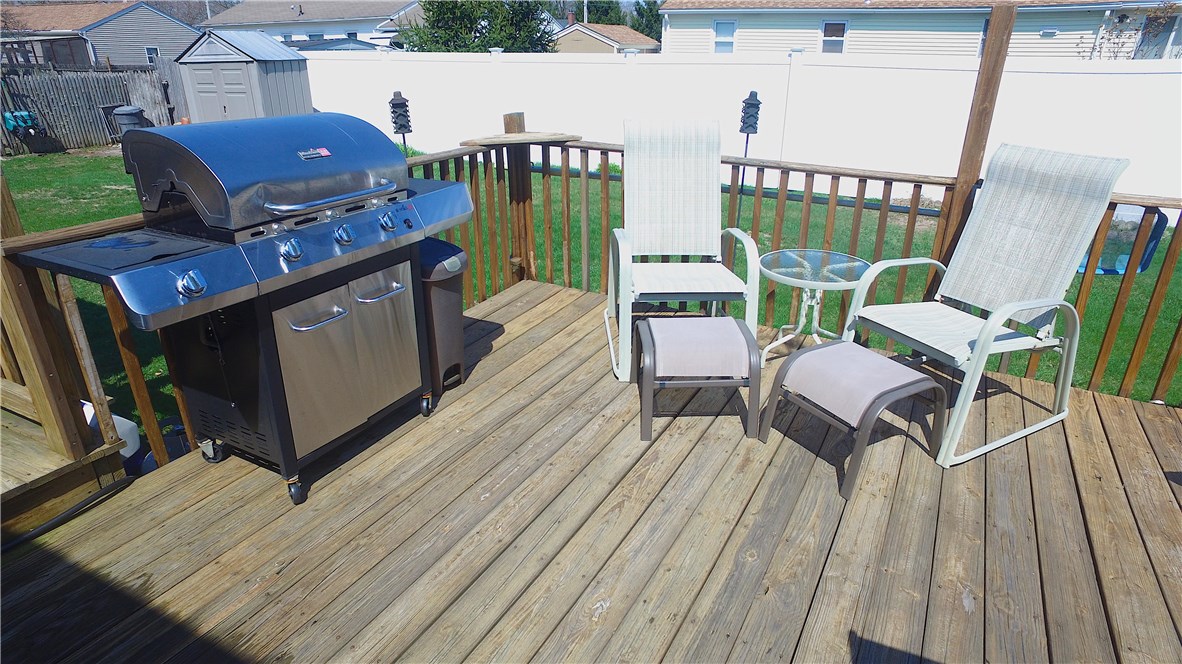 11 Anchorage Road Warwick, RI 02889 - Photo 8 of 34 It's Grilling Time