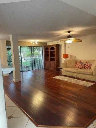 $2,200 | 1236 St Tropez Circle, Orlando, FL 32806