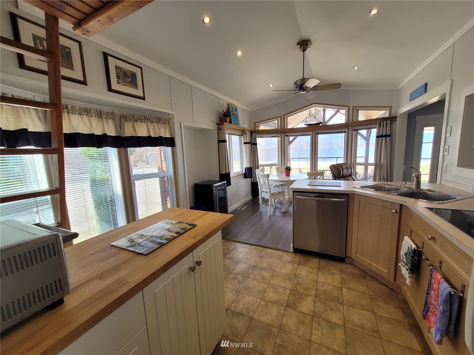 17-1 Oro Beach Road, Unit 1 Oroville, WA 98844 - Photo 8 of 30