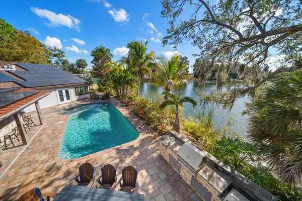$2,200,000 | 2402 Pine Hammock, Clearwater, FL 33764
