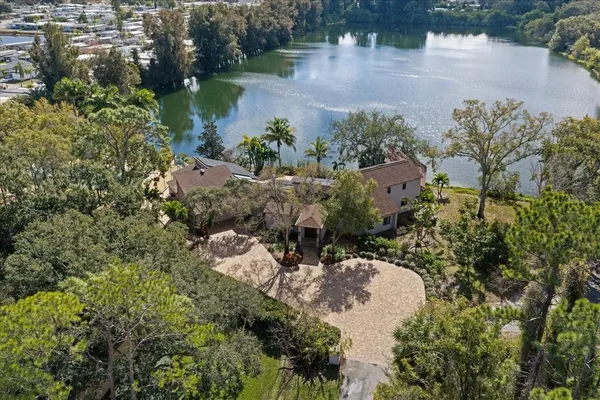 $2,200,000 | 2402 Pine Hammock, Clearwater, FL 33764