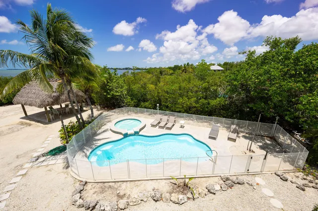 $12,500 | 21640 Overseas Highway, Cudjoe, FL 33042