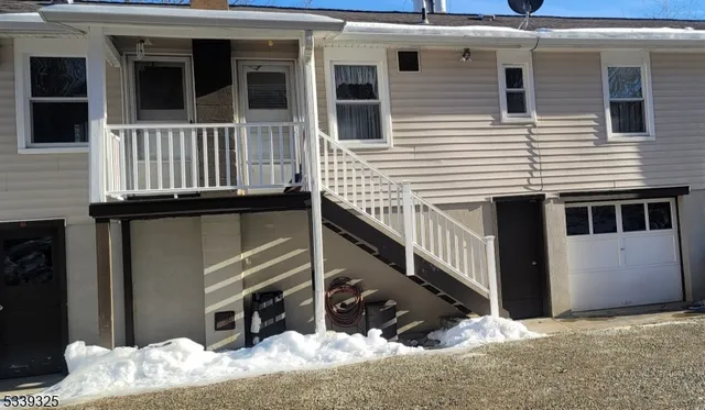 $2,000 | 102 Merriam Avenue, Newton, NJ 07860