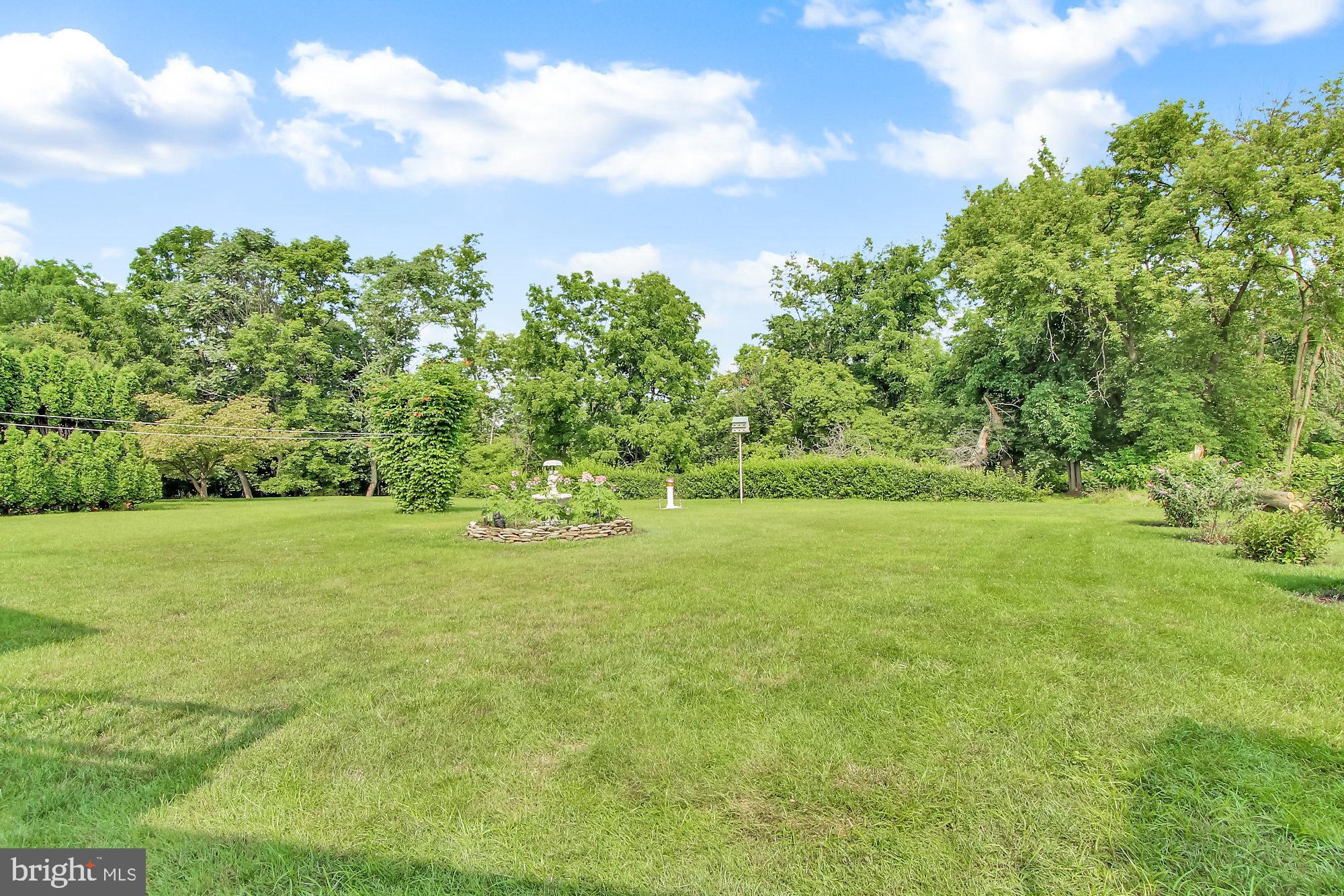 1745 Wilderness Road Lancaster, PA 17603 - Photo 22 of 27 Gallery Image 22