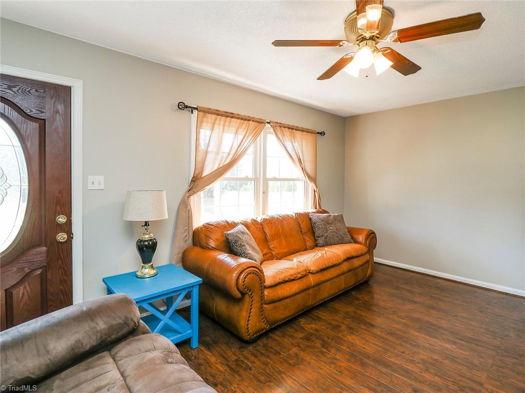 362 Jarrett Road Thomasville, NC 27360 - Photo 5 of 21 Gallery Image 5
