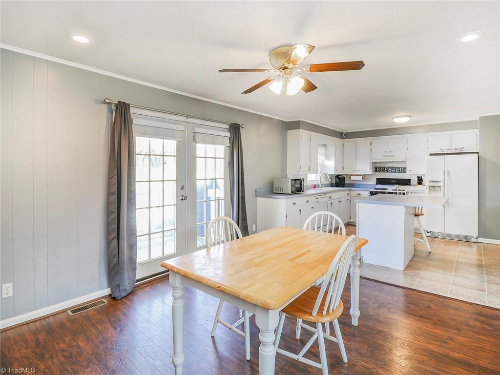 362 Jarrett Road Thomasville, NC 27360 - Photo 6 of 21 Gallery Image 6