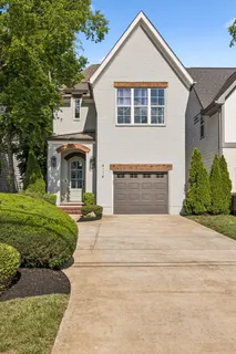 $1,400,000 | 4114 Oriole Place, Nashville, TN 37215