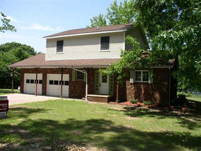 308 Cedar Street Decatur, MI 49045 - Photo 1 of 13 Primary Photo