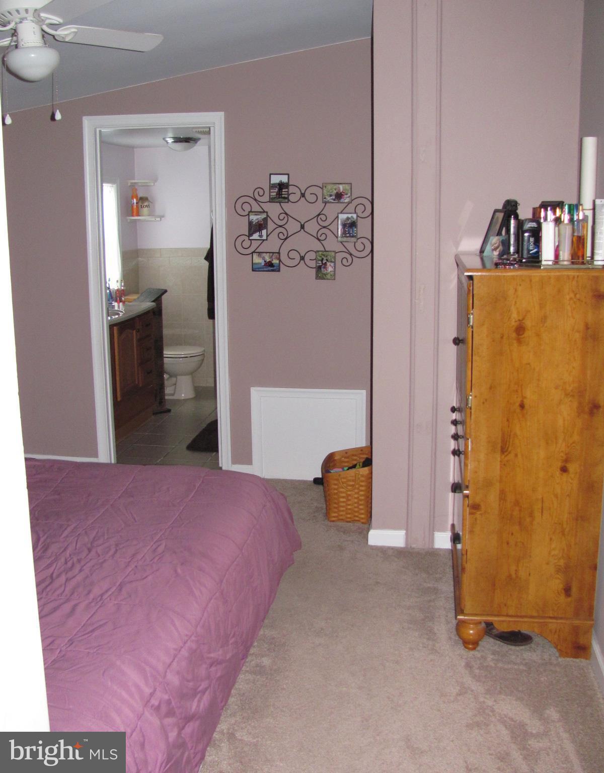 20907 San Mar Road Boonsboro, MD 21713 - Photo 16 of 24 Bedroom (Master) - LARGE enough for queen or king!