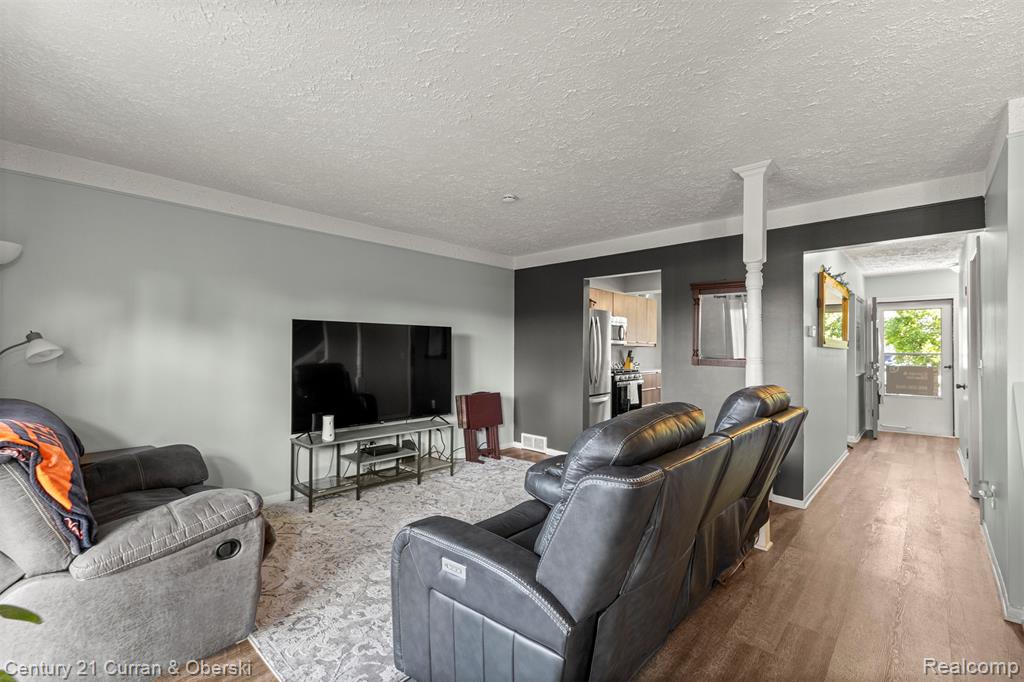 31083 Hoover Road, Unit 12 Warren, MI 48093 - Photo 14 of 39