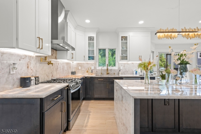 15 Washington Avenue Summit, NJ 07901 - Photo 1 of 35 Gallery Image 1