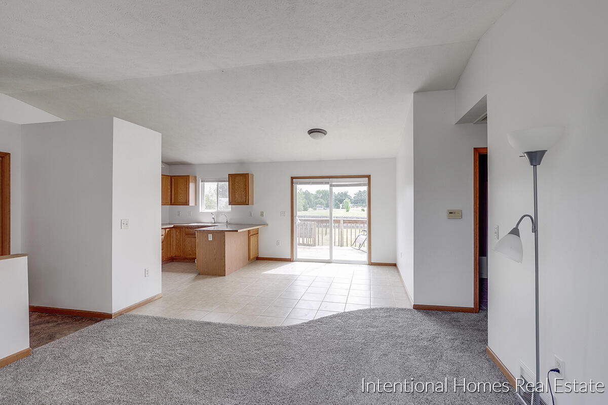 30 Daggett Road Sand Lake, MI 49343 - Photo 5 of 24 Living to Dining
