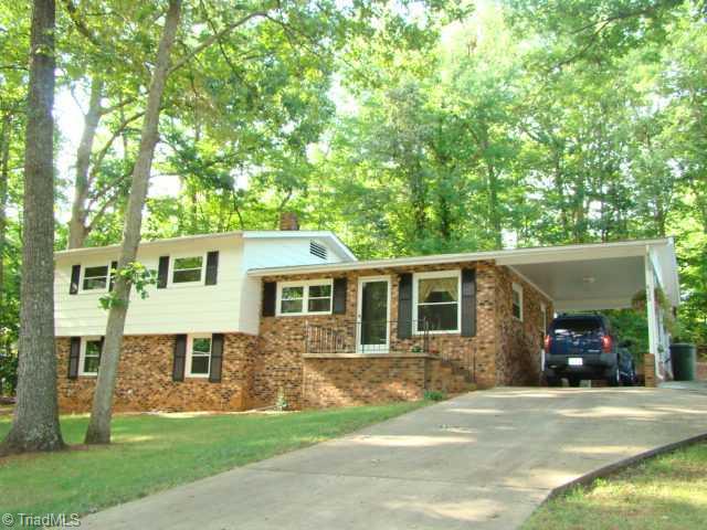 629 Colony Road Asheboro, NC 27205 - Photo 1 of 16 Exterior Front.