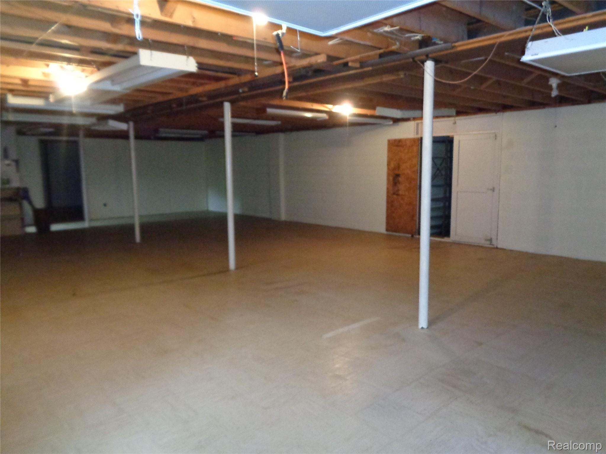 3550 Hannan Road Canton, MI 48188 - Photo 37 of 59 DSC01725.JPG
