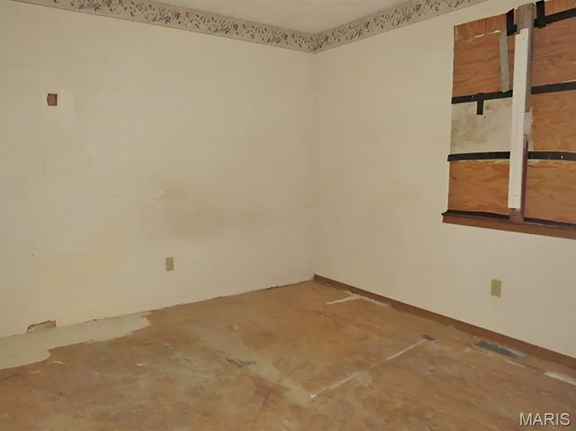 $94,900 | 611 23rd Street, Carlyle, IL 62231