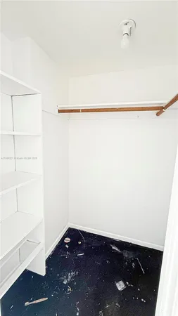 $148,900 | 1351 Northeast Miami Gardens Drive, Unit 1404E, Miami, FL 33179