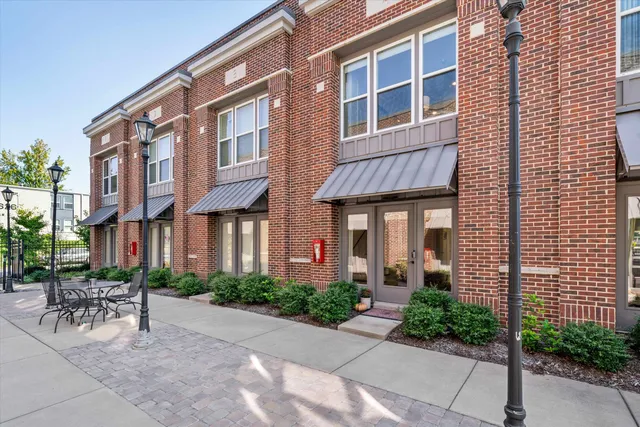 $250,000 | 1625 Monroe Avenue, Unit 4, Memphis, TN 38104