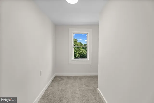 $299,000 | 206 Jefferson Pike, Knoxville, MD 21758