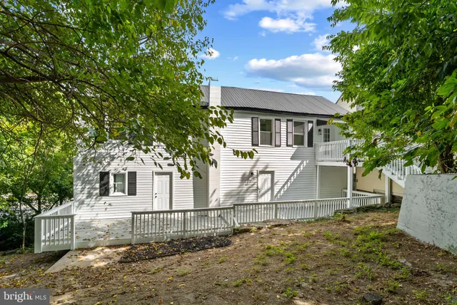 $299,000 | 206 Jefferson Pike, Knoxville, MD 21758