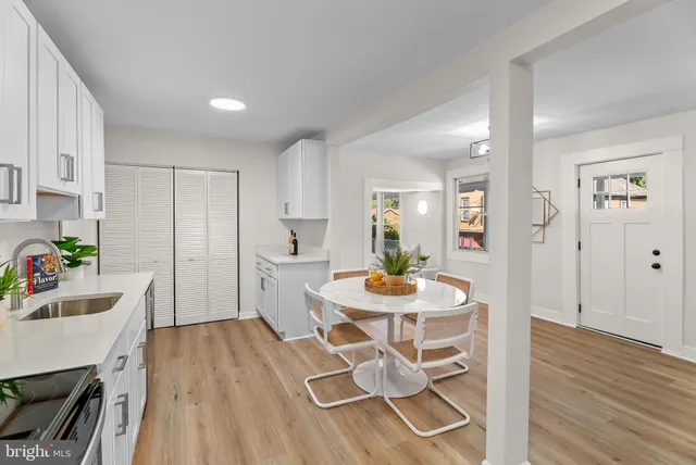 $299,000 | 206 Jefferson Pike, Knoxville, MD 21758