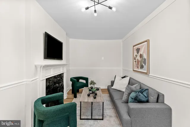 $299,000 | 206 Jefferson Pike, Knoxville, MD 21758