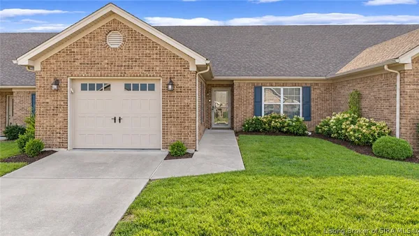 $269,900 | 3513 Wexford Court, New Albany, IN 47150
