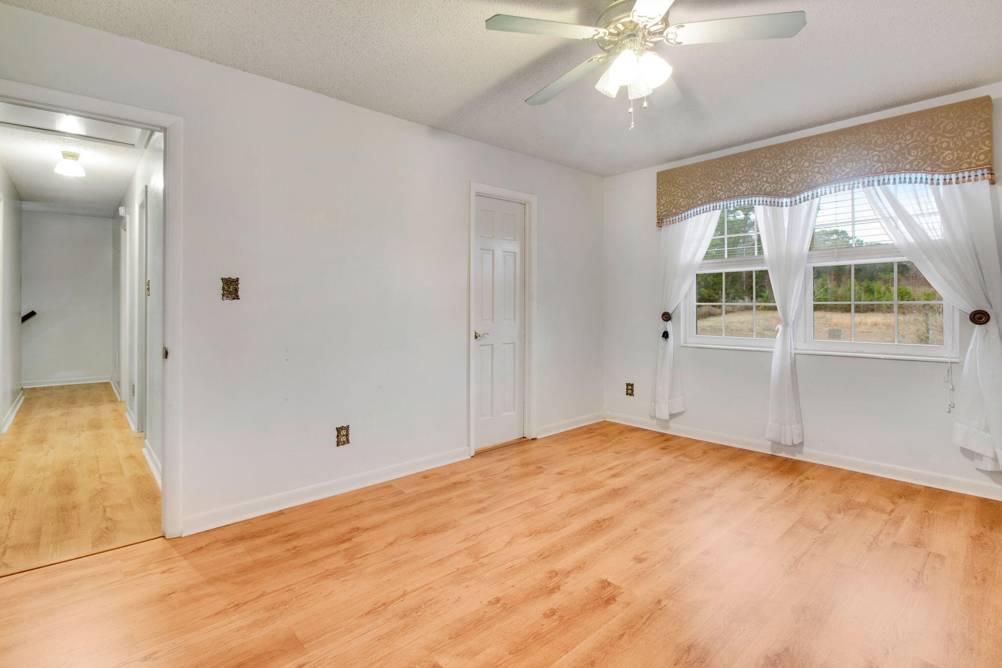 4362 Bob Sikes Road DeFuniak Springs, FL 32435 - Photo 21 of 30 21-web-or-mls-4362-bob-sikes-rd