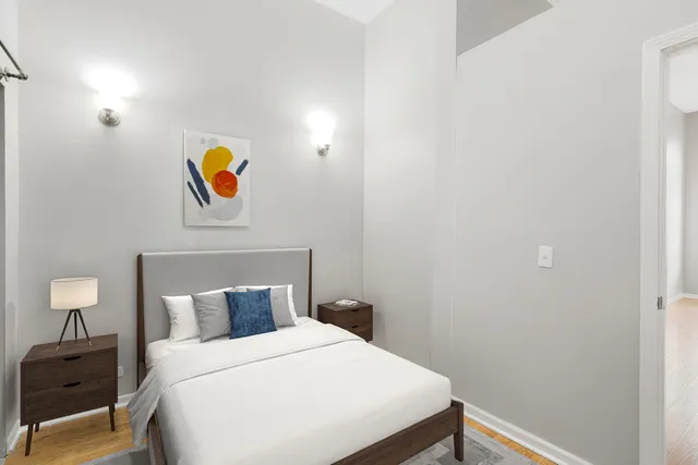 $2,000 | 1726 North Sedgwick Street, Unit 1F, Chicago, IL 60614