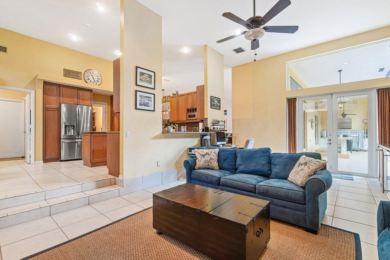 959 Parkside Circle North Boca Raton, FL 33486 - Photo 15 of 41 007-959ParksideCircleNorth-BocaRaton-FL-
