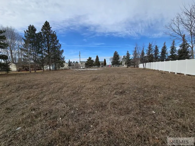 $74,900 | 730 Radio Rd Street, St. Anthony, ID 83445