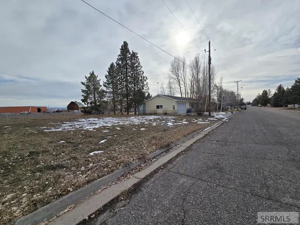 $69,900 | 730 Radio Rd Street, St. Anthony, ID 83445