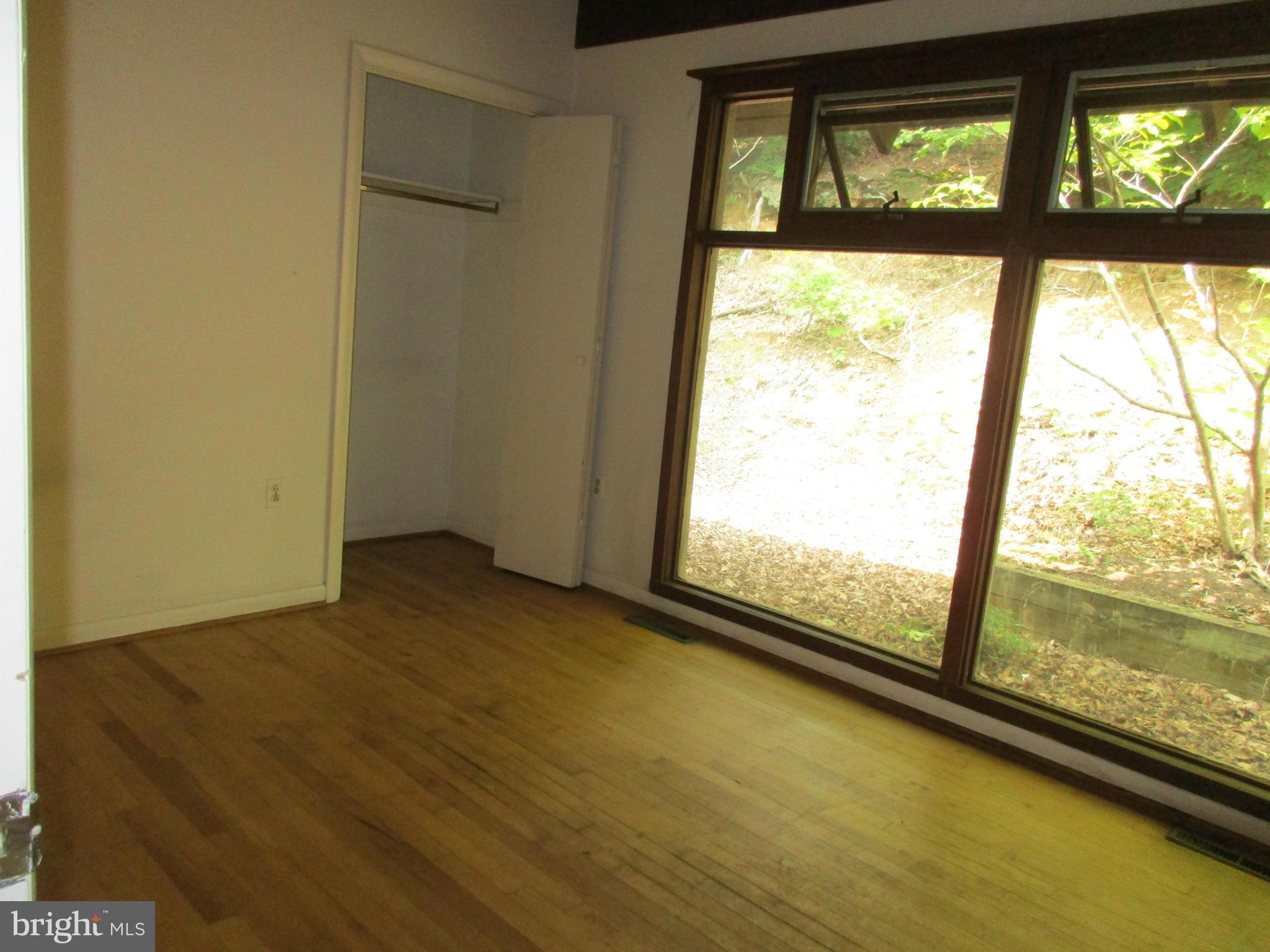 645 Governor Bridge Road Davidsonville, MD 21035 - Photo 5 of 12 Bedroom
