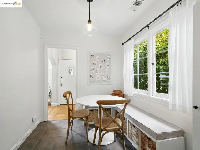 $1,320,000 | 3712 Maple Avenue, Oakland, CA 94602