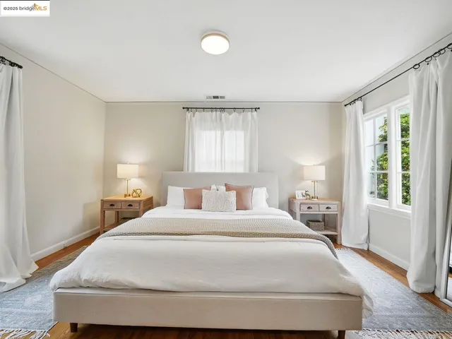 $1,320,000 | 3712 Maple Avenue, Oakland, CA 94602