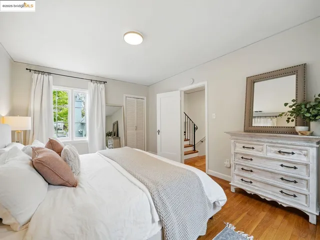 $1,320,000 | 3712 Maple Avenue, Oakland, CA 94602