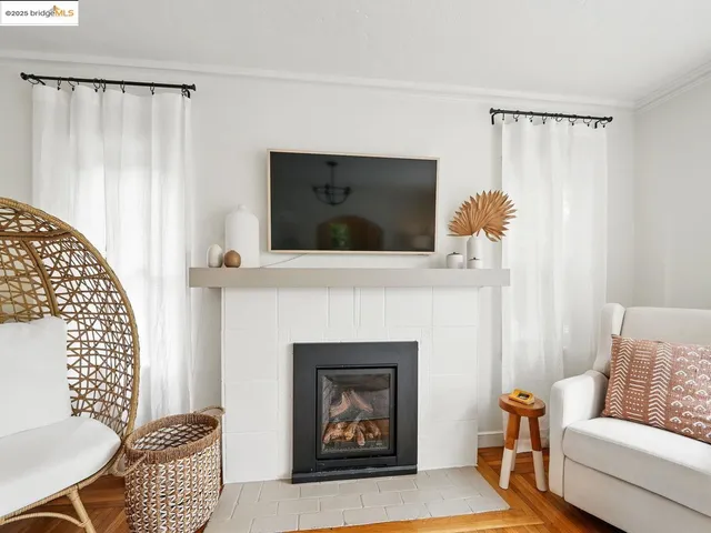 $1,320,000 | 3712 Maple Avenue, Oakland, CA 94602