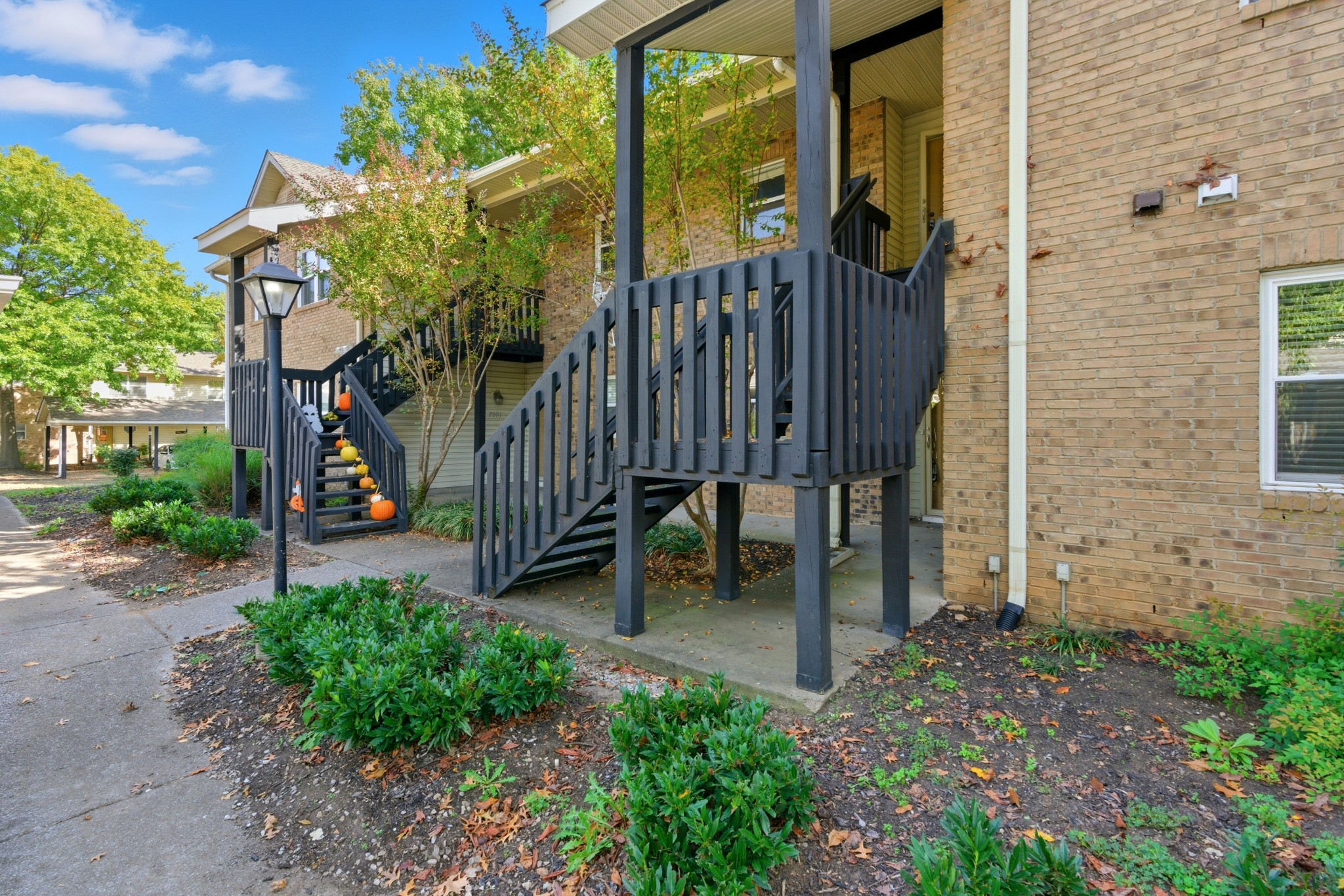 2009 Emery Lane Franklin, TN 37064 - Photo 2 of 39